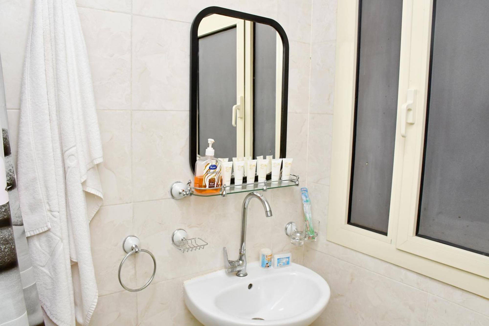 Nun Pyramids Hotel Kafrat al Jabal Номер фото